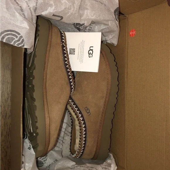 UGG Tasman Slide Chestnut Womens